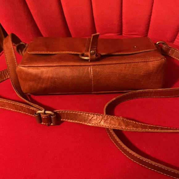 WILD WEST GENUINE LEATHER CROSSBODY BAG - Picture 4 of 9